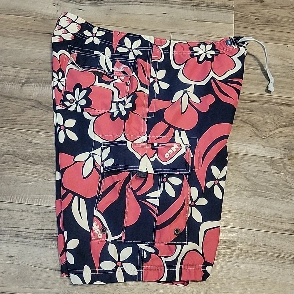 Hollister Men's Board Short Swim Trunks Pink Blue Floral Cargo Shorts Medium